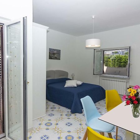 Ambra Sorrento Suites Short Rent Extérieur photo